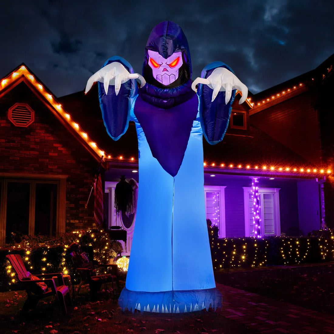 What Makes a Good Inflatable Halloween Decoration?