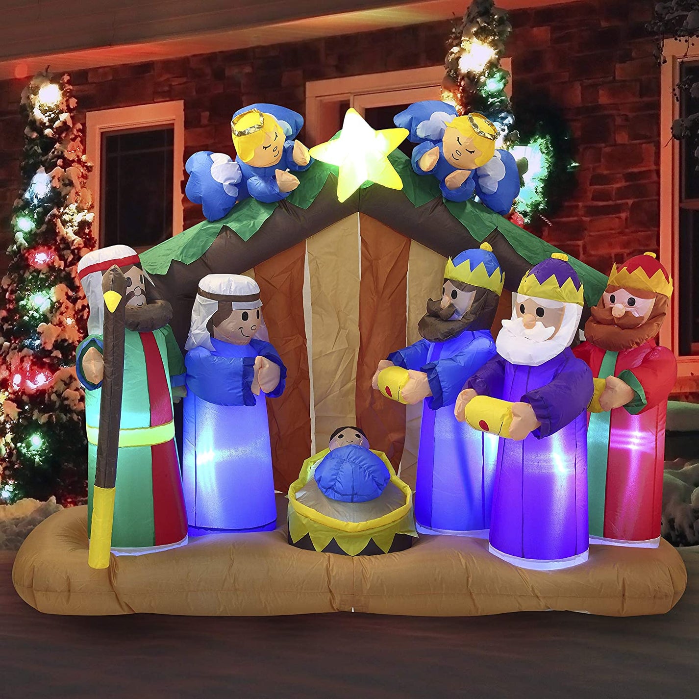 JOIEDOMI | LARGE NATIVITY SCENE WITH ANGELS INFLATABLE (6 FT) – Joiedomi